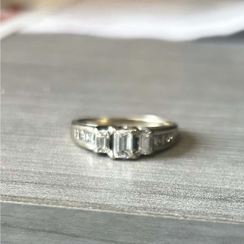 White Gold Diamond Engagement Ring - Picture 2 of 2